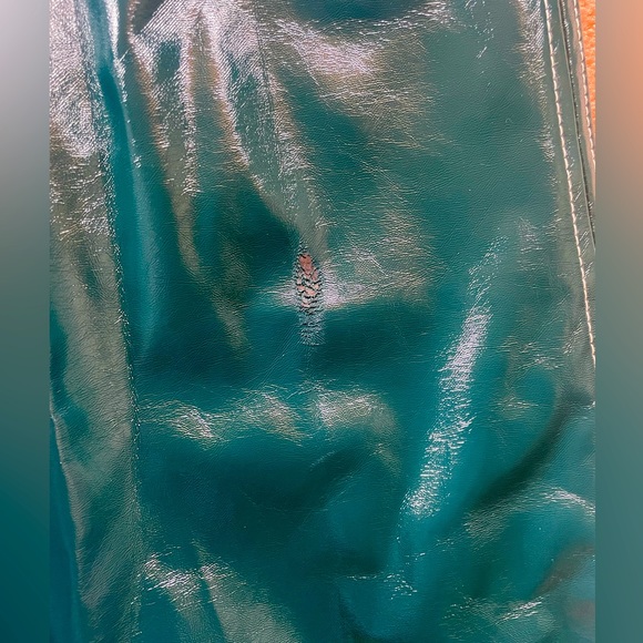 Fake Leather Green pants - Picture 2 of 4